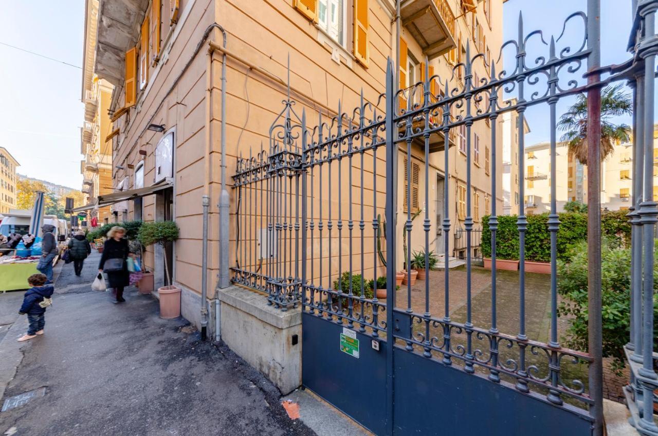 Altido Modern Flat For 6 In The Heart Of Genova Foce Apartment Exterior foto